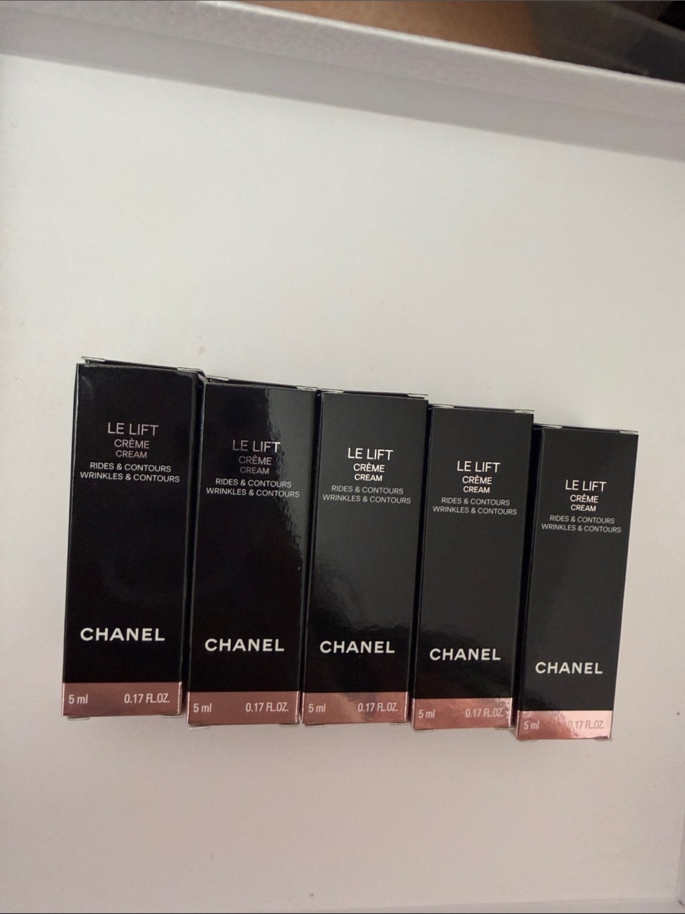 CHANEL Le Lift Crème Anti-Wrinkle & Contour Cream 5Ml*5